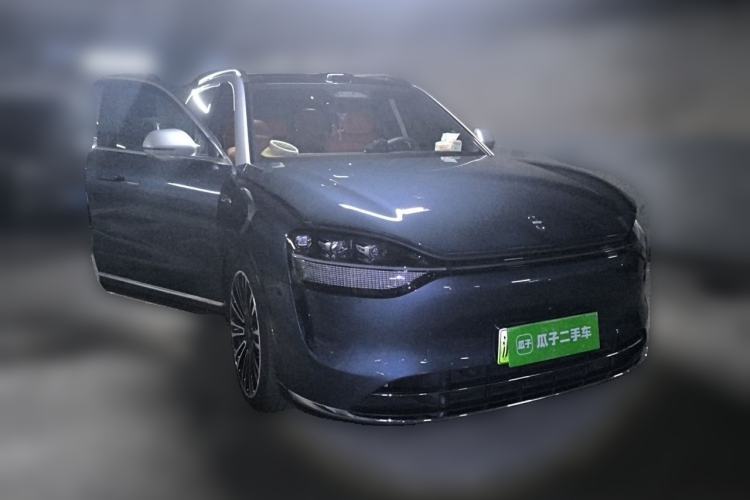 Used Hima AITO M9 2024 Range-Extended Ultra Version 52 kWh 6-Seater Model Front Right 45 Deg