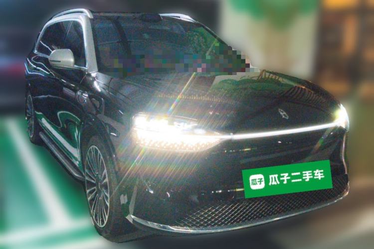 Used Hima AITO M9 2024 All-Electric Ultra Version 100 kWh 6-Seater Model Front Right 45 Deg