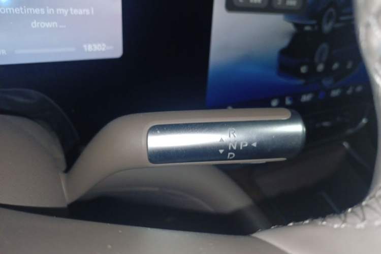 Used Hima AITO M9 2024 All-Electric Ultra Version 100 kWh 5-Seater Model Gear Lever