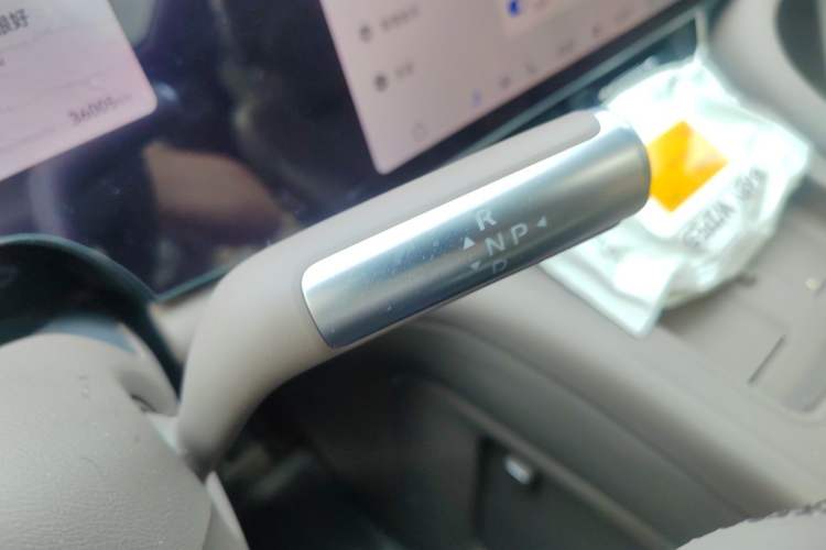Used Hima AITO M9 2024 Range-Extended Ultra Version 52 kWh 5-Seater Model Gear Lever