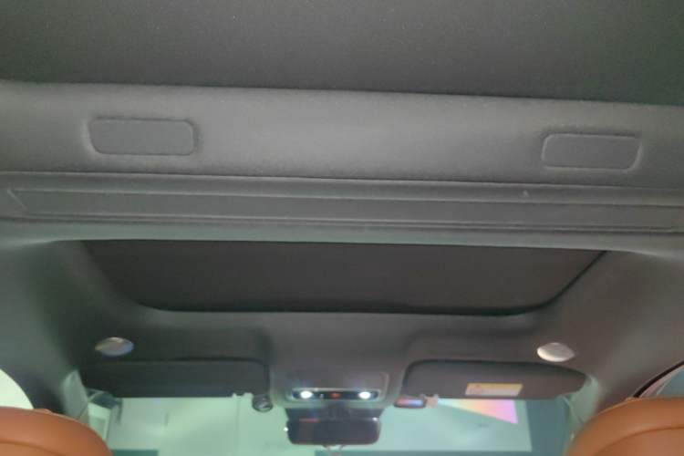 Used Hima AITO M9 2024 Range-Extended Ultra Version 52 kWh 6-Seater Model Headliner