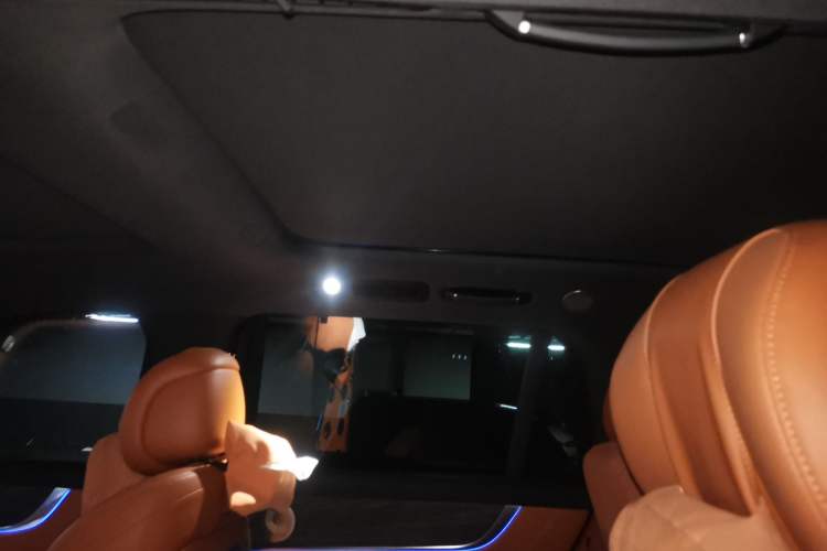 Used Hima AITO M9 2024 Range-Extended Max Edition 42 kWh 6-Seater Version Headliner