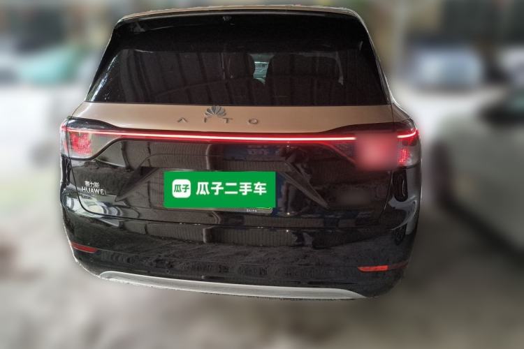 Used Hima AITO M9 2024 Range-Extended Ultra Version 42 kWh 6-Seater Model Rear