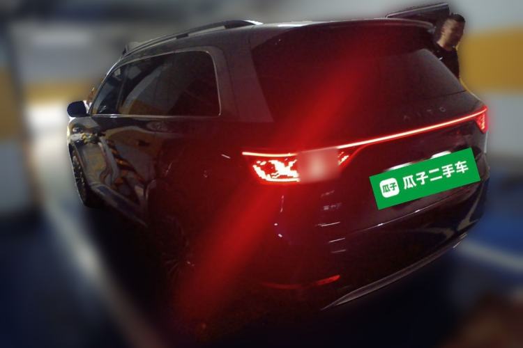 Used Hima AITO M9 2024 All-Electric Ultra Version 100 kWh 5-Seater Model Rear Left 45 Deg