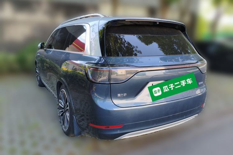 Used Hima AITO M9 2024 Range-Extended Ultra Version 52 kWh 6-Seater Model Rear Left 45 Deg
