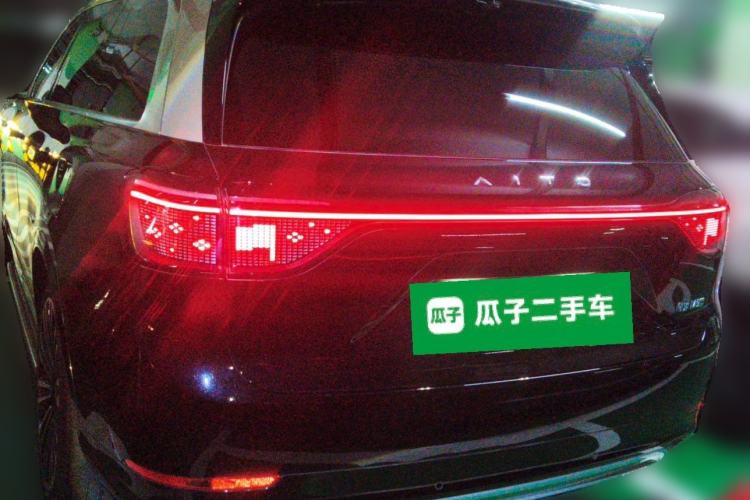 Used Hima AITO M9 2024 All-Electric Ultra Version 100 kWh 6-Seater Model Rear