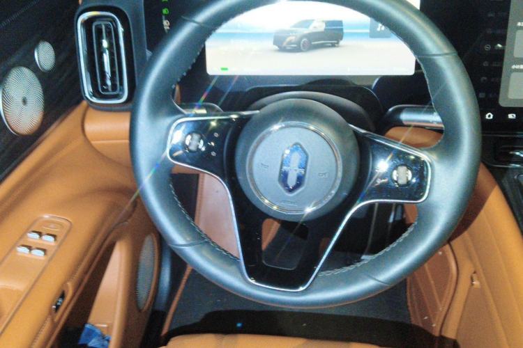 Used Hima AITO M9 2024 All-Electric Ultra Version 100 kWh 6-Seater Model Steering Wheel