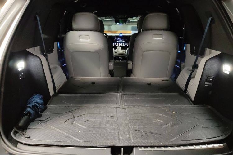 Used Hima AITO M9 2024 Range-Extended Max Edition 42 kWh 6-Seater Version Trunk