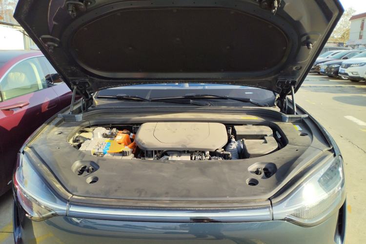 Used Hima AITO M9 2024 Range-Extended Ultra Version 52 kWh 5-Seater Model Engine Bay