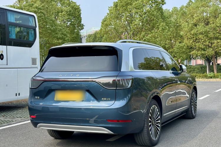 Used Hima AITO M9 2024 Range-Extended Ultra Version 52 kWh 5-Seater Model Exterior 8