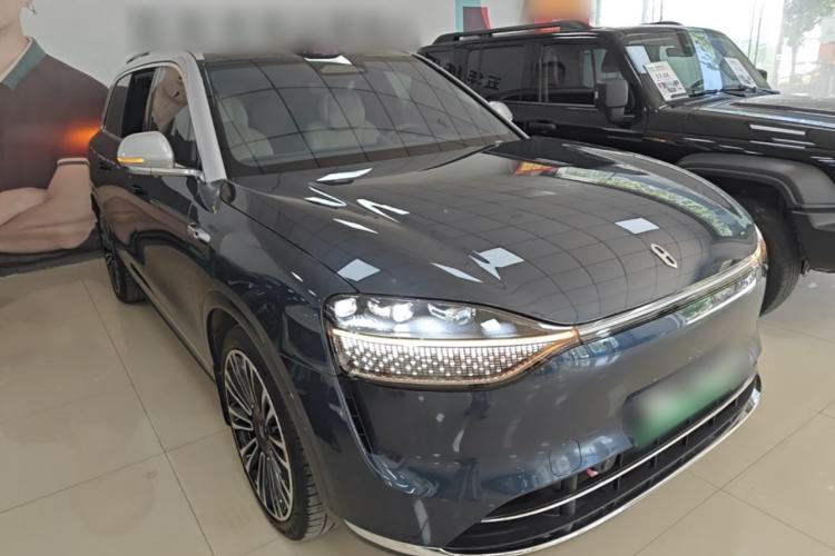 Used Hima AITO M9 2024 Range-Extended Ultra Version 42 kWh 6-Seater Model Front Right 45 Deg