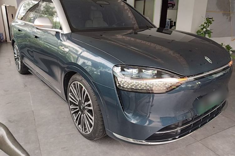 Used Hima AITO M9 2024 Range-Extended Ultra Version 42 kWh 6-Seater Model Front Right 45 Deg