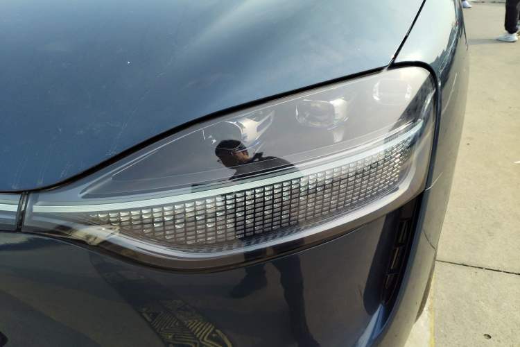 Used Hima AITO M9 2024 Range-Extended Ultra Version 52 kWh 5-Seater Model Left Front Headlight