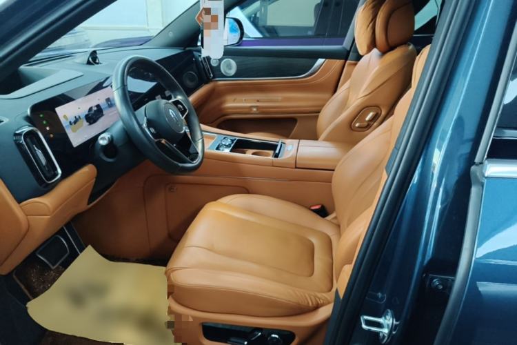 Used Hima AITO M9 2024 Range-Extended Ultra Version 42 kWh 6-Seater Model Left Front Seat