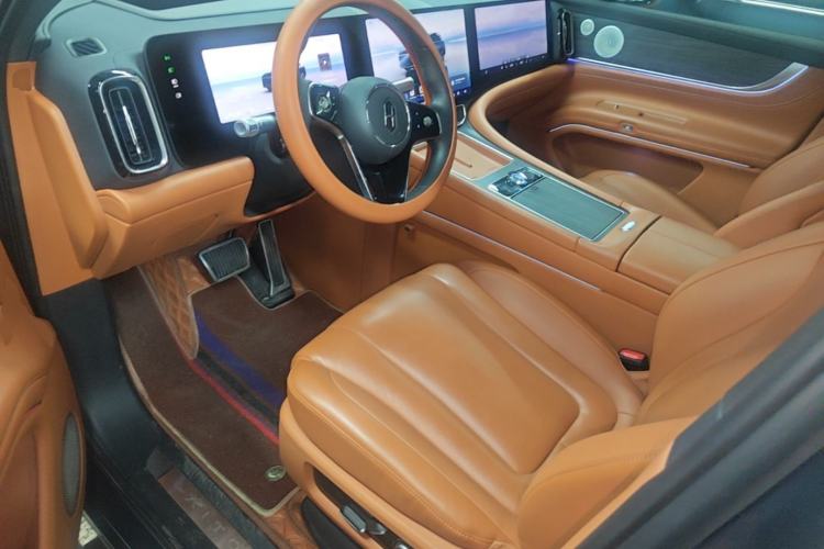 Used Hima AITO M9 2024 Range-Extended Ultra Version 42 kWh 6-Seater Model Left Front Seat