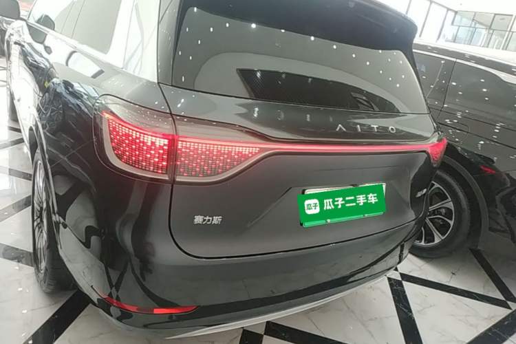 Used Hima AITO M9 2024 Range-Extended Max Edition 42 kWh 6-Seater Version Rear