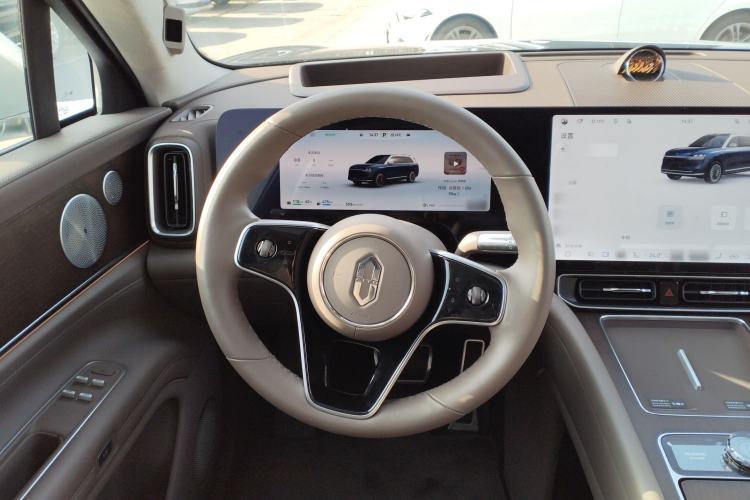 Used Hima AITO M9 2024 Range-Extended Ultra Version 52 kWh 5-Seater Model Steering Wheel
