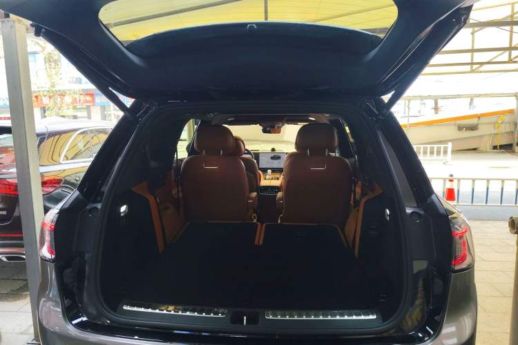 Used Hima AITO M9 2024 Range-Extended Max Edition 42 kWh 6-Seater Version Trunk