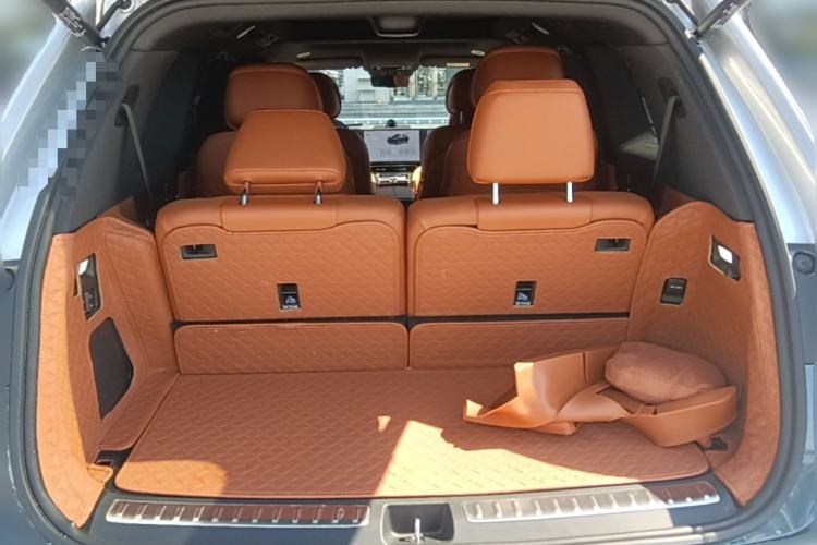 Used Hima AITO M9 2024 Range-Extended Ultra Version 42 kWh 6-Seater Model Trunk