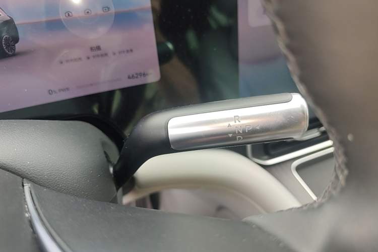 Used Hima AITO M9 2024 All-Electric Ultra Version 100 kWh 6-Seater Model Gear Lever