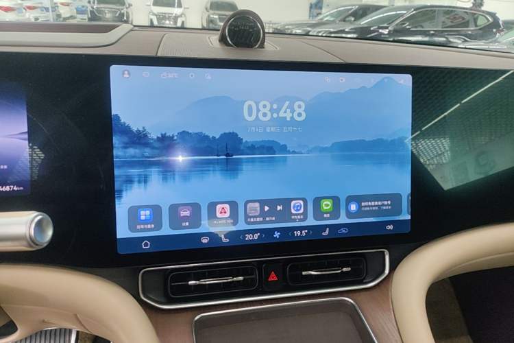 Used Hima AITO M9 2024 Range-Extended Ultra Version 52 kWh 6-Seater Model Audio And AC Panel