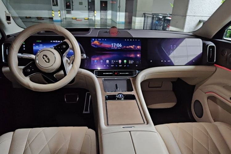 Used Hima AITO M9 2024 Range-Extended Max Edition 42 kWh 5-Seater Version Center Console