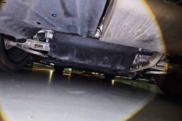 Used Hima AITO M9 2024 Range-Extended Ultra Version 42 kWh 6-Seater Model Chassis Rear