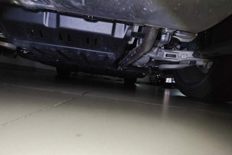 Used Hima AITO M9 2024 Range-Extended Ultra Version 42 kWh 6-Seater Model Chassis Rear