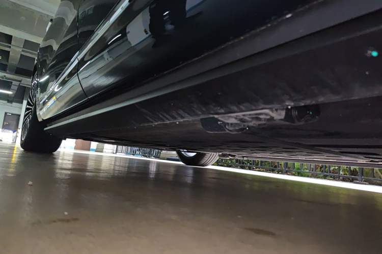 Used Hima AITO M9 2024 Range-Extended Max Edition 42 kWh 5-Seater Version Chassis Rear Left