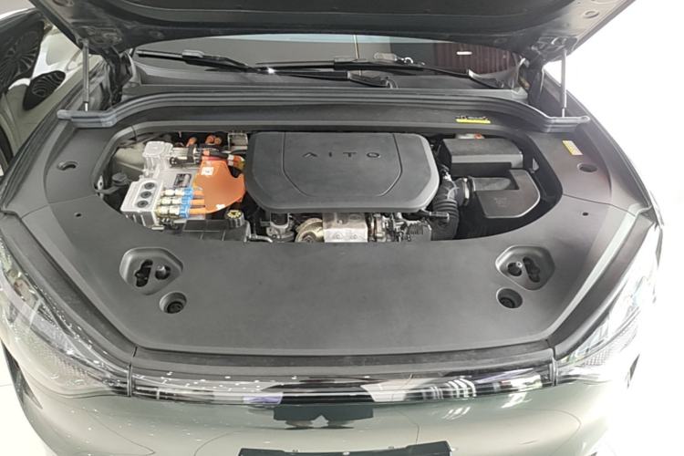 Used Hima AITO M9 2024 Range-Extended Ultra Version 52 kWh 6-Seater Model Engine Bay