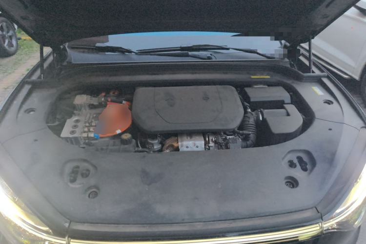 Used Hima AITO M9 2024 Range-Extended Ultra Version 52 kWh 5-Seater Model Engine Bay