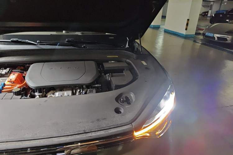 Used Hima AITO M9 2024 Range-Extended Max Edition 42 kWh 5-Seater Version Engine Bay Left