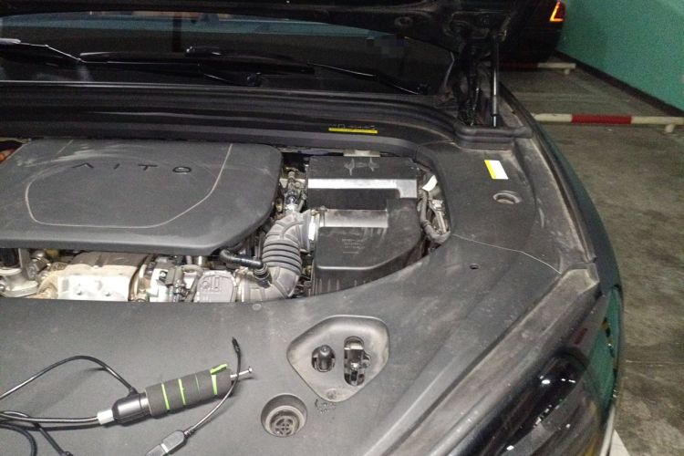 Used Hima AITO M9 2024 Range-Extended Ultra Version 42 kWh 6-Seater Model Engine Bay Left