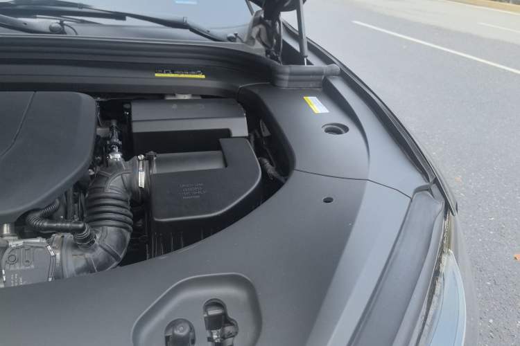 Used Hima AITO M9 2024 Range-Extended Max Edition 42 kWh 6-Seater Version Engine Bay Left