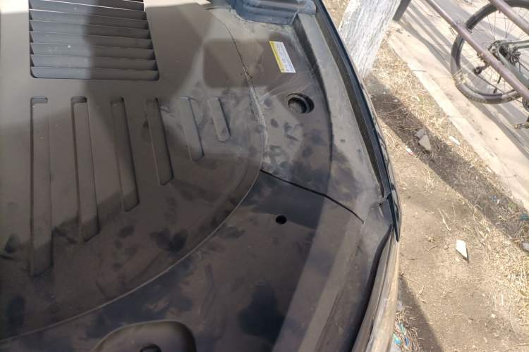 Used Hima AITO M9 2024 Range-Extended Ultra Version 42 kWh 6-Seater Model Engine Bay Left