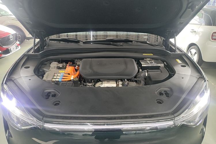 Used Hima AITO M9 2024 Range-Extended Ultra Version 52 kWh 6-Seater Model Engine Bay