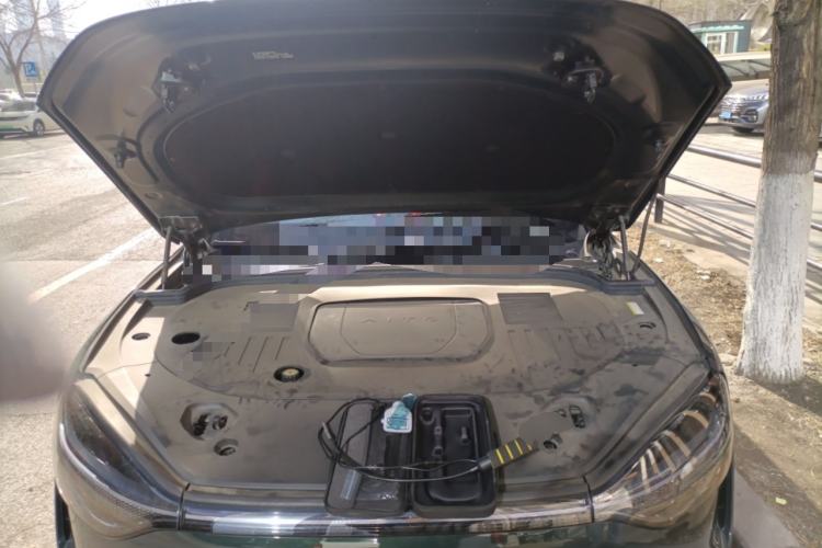 Used Hima AITO M9 2024 Range-Extended Ultra Version 42 kWh 6-Seater Model Engine Bay