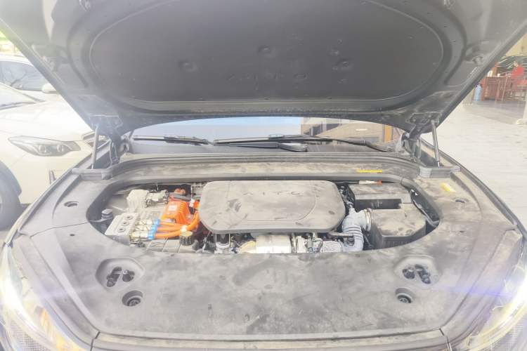 Used Hima AITO M9 2024 Range-Extended Ultra Version 52 kWh 5-Seater Model Engine Bay