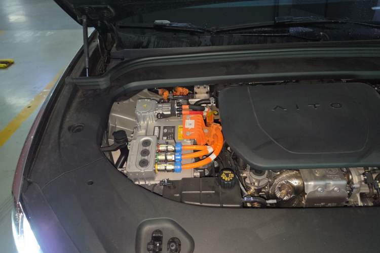 Used Hima AITO M9 2024 Range-Extended Max Edition 42 kWh 6-Seater Version Engine Bay Right