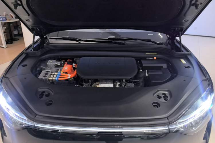 Used Hima AITO M9 2024 Range-Extended Max Edition 42 kWh 6-Seater Version Engine Bay