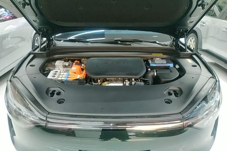 Used Hima AITO M9 2024 Range-Extended Max Edition 42 kWh 6-Seater Version Engine Bay
