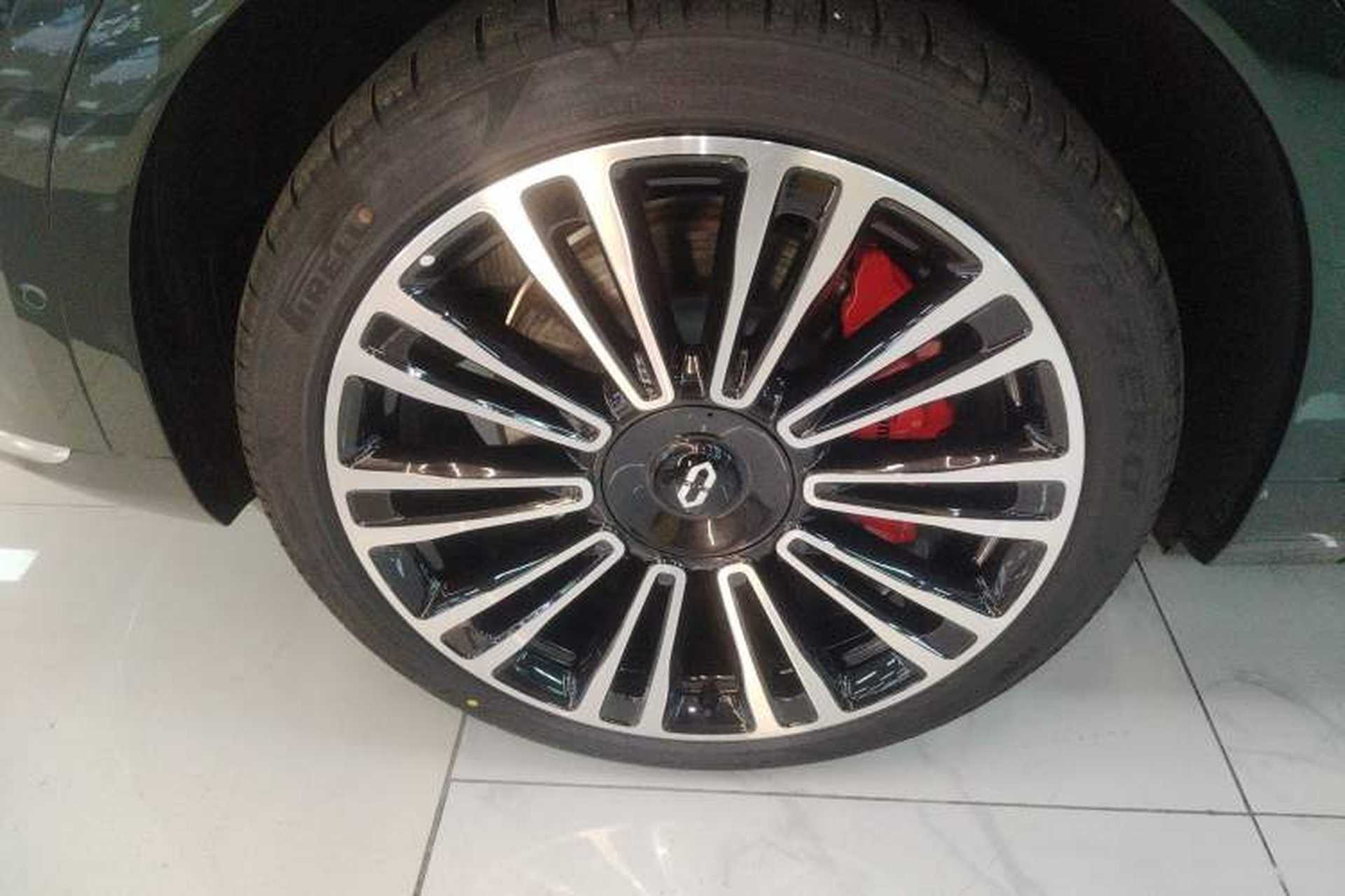 Used Hima AITO M9 2024 Range-Extended Ultra Version 52 kWh 6-Seater Model Exterior 4