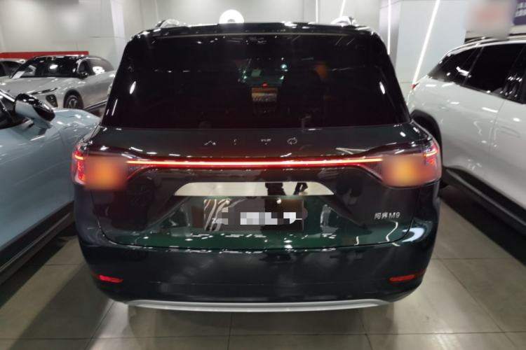 Used Hima AITO M9 2024 Range-Extended Max Edition 42 kWh 6-Seater Version Exterior 4