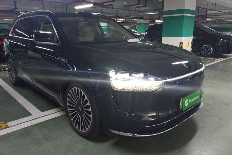 Used Hima AITO M9 2024 Range-Extended Max Edition 42 kWh 6-Seater Version Front Right 45 Deg