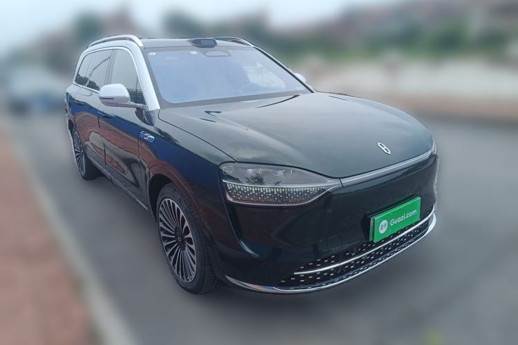 Used Hima AITO M9 2024 Range-Extended Ultra Version 52 kWh 6-Seater Model Front Right 45 Deg