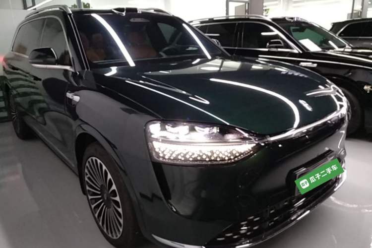 Used Hima AITO M9 2024 Range-Extended Ultra Version 42 kWh 6-Seater Model Front Right 45 Deg