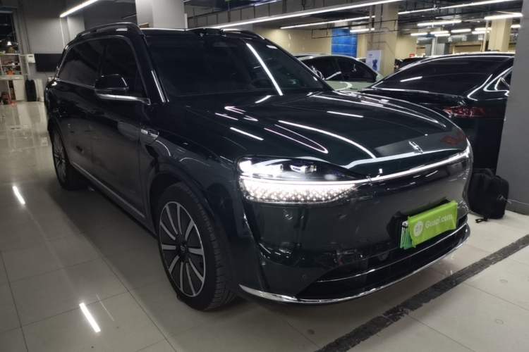 Used Hima AITO M9 2024 Range-Extended Ultra Version 52 kWh 5-Seater Model Front Right 45 Deg