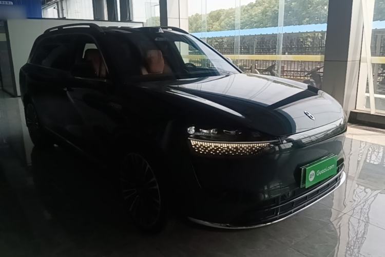 Used Hima AITO M9 2024 Range-Extended Ultra Version 42 kWh 6-Seater Model Front Right 45 Deg