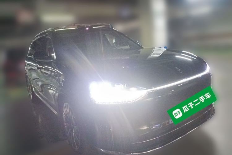 Used Hima AITO M9 2024 Range-Extended Ultra Version 52 kWh 5-Seater Model Front Right 45 Deg