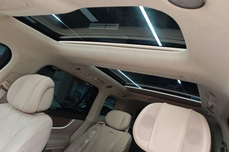 Used Hima AITO M9 2024 Range-Extended Max Edition 42 kWh 6-Seater Version Headliner